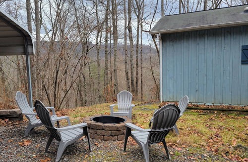 Tuckasegee Cabin | Quiet 3 bedroom cabin in the woods, amazing mountain and lake views, huge deck
