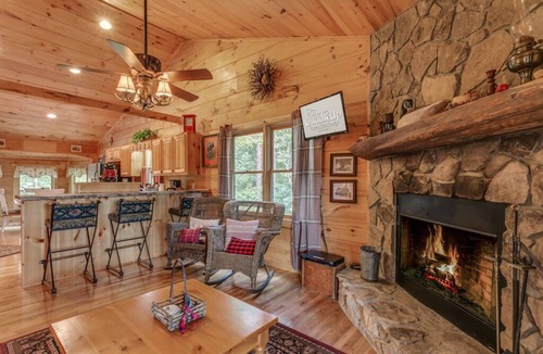 Morganton Cabin | Quiet and Quaint Wooded Retreat with Outdoor Fireplace