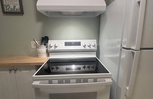 Rockport Apartment | Quiet Private Guest Suite near Camden&Rockland.