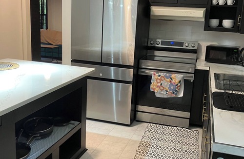Northeast Raleigh House | Raleigh Urban Cabin in the Woods, Pet Friendly, Covered Carport