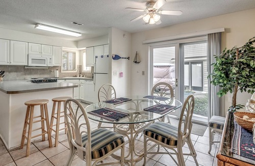Ocean Grove House | Recently Renovated Patio Home + FREE DAILY ACTIVITIES!