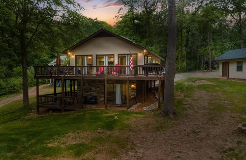 Macon House | Redemption Retreat at Lake Gaston