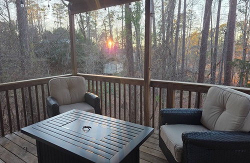 Modoc Shores House | Reel Retreat at Modoc Shores Lakefront Clark's Hill/Lake Thurmond.