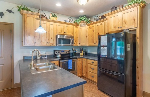 Whittier Cabin | Relax and Unwind-Hot Tub - Views - Firepit