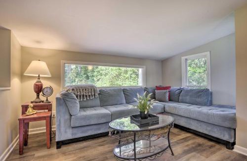 Raleigh House | Renovated Raleigh Retreat w/Patio in North Hills!
