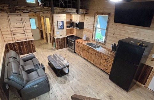 Columbia Cottage | River and Refuge Retreat!Cozy 2-bedroom cottage in delightful Columbia NC