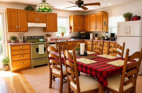 Franklin House | Riverfront Smoky Mountain Retreat between Franklin & Highlands & Waterfalls