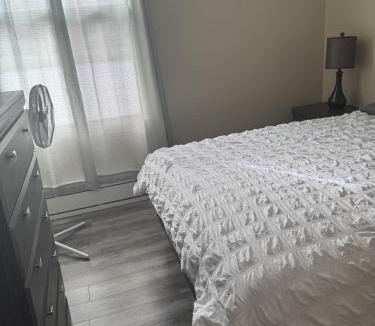 Thompson Apartment | RiverSide Court Spacious 2 Bedroom Fully Furnished Rental Thompson MB