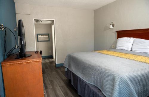 Hopewell Hotel | Riverside Inn and Suites
