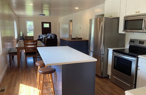 Meadow Bridge House | Riverview Retreat - house with sauna in the New River Gorge National Park!