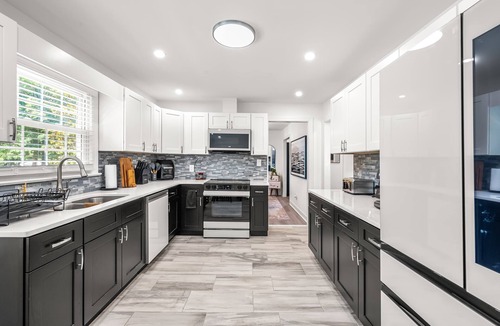 Rocky Mount House | Rocky Mount Retreat | Hot Tub | Firepit | Gameroom