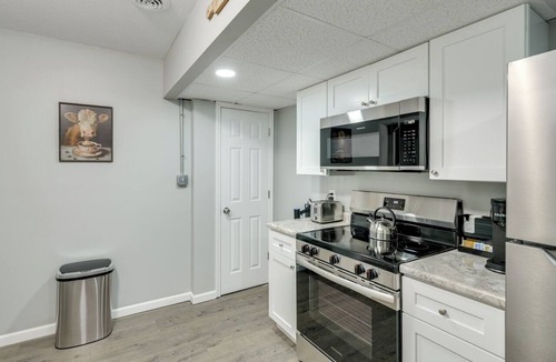 Morristown House | Rolling Hills Retreat, Cozy 2BR Near Lakes/Smokies