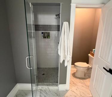 Midlothian Hotel | Room in private house for Rent in Nice Neighborhood