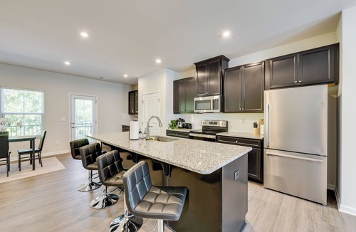 Stallings House | Room to Work + Relax! Spacious Unit Near Charlotte