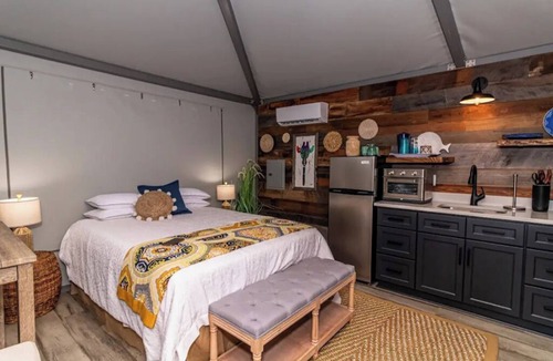 Wirtz Resort | RWENZORI, a Unique Luxury Tent Experience, at Karoo Smith Mountain Lake