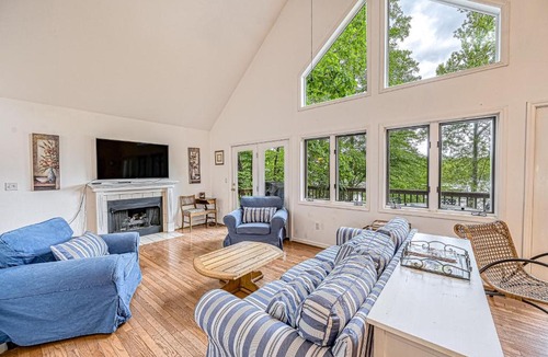High Point House | S'thern Rock - Lakefront home with views, dock, screened porch, canoe