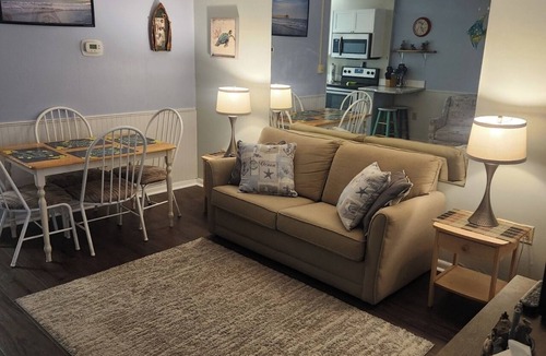 Crescent Beach Condo | 🐬San-A-Bel🐬Ocean Front 2BR Condo~ Balcony~Outdoor HotTub~Pool👣Bring FlipFlops