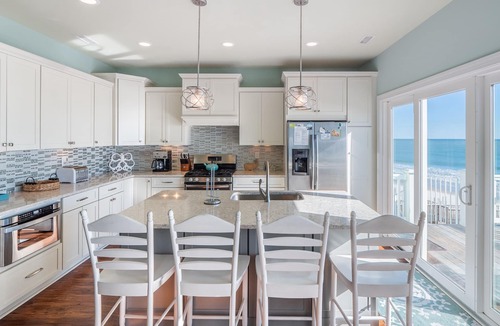 Village of Stump Sound House | Sandy Feet | Oceanfront Luxury Retreat w/Hot Tub + Community Amenities