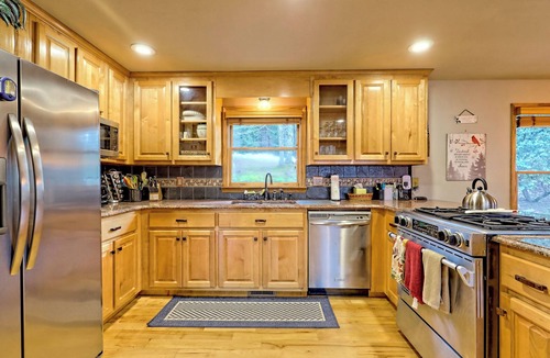 Hiawassee Cabin | Santa Marta Summit by Chatuge Home Concierge | Mountain Views · Firepit · Ping-Pong · Card Table · Gas Grill