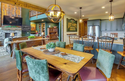 Glenville House | Scenic Sanctuary w/Mtn Views: Glenville Lodge