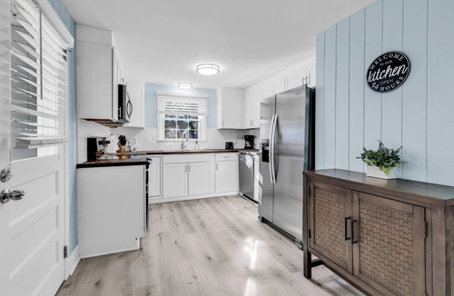 North Myrtle Beach House | Sea Breeze Retreat
