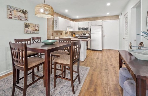 Cherry Grove Beach Condo | Sea Cloisters II Ocean Front Beach Retreat
