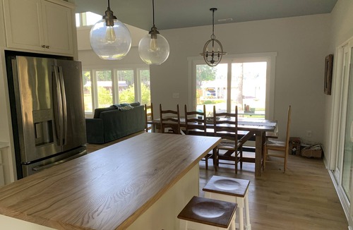 Olde Ferry Estates House | Serene lake house dream- brand new, beautifully furnished, and great views.