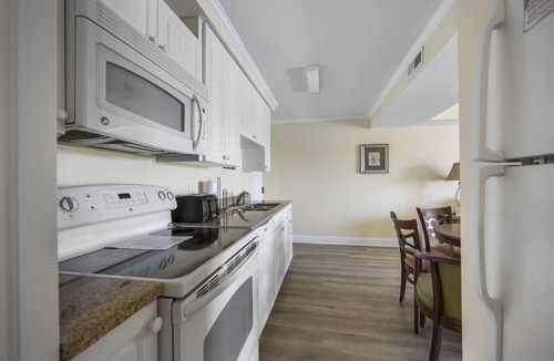 North Litchfield Beach Condo | SH 307 Litchfield By the Sea Water park Access, balcony