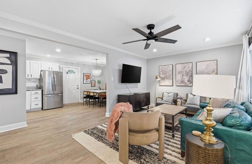 Matthews House | She`s a Brick. House. Walkable Matthews NC. Pet Friendly!