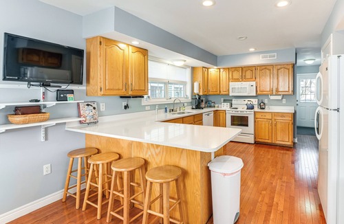 Bar Harbor House | Shop, Dine, Unwind! Family Home in Dtwn Bar Harbor