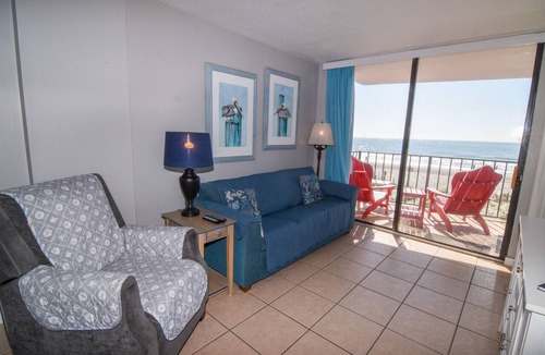 Crescent Beach Condo | Short stays. 20% off 7 nights thru Aug. or 15% off 3-6 thru Aug.