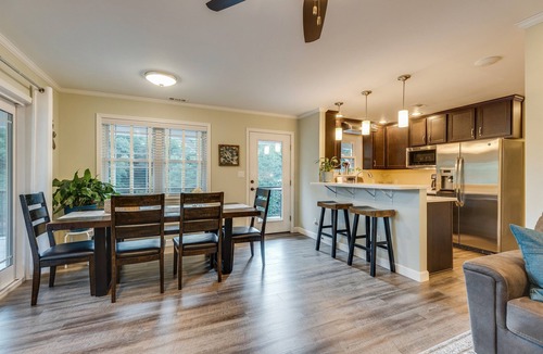 Butler House | Skipping Stones Getaway - Watauga Lake Dock & Hot Tub, Summer Fun Awaits