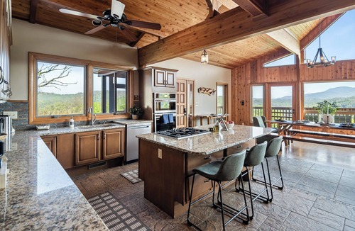 Sugar Grove Cabin | Skycrest Lodge | Ridgetop View, Game Room, Hot Tub