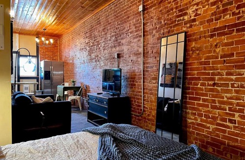 Town of Magrath Apartment | Small town motel-style stay - Unit 6