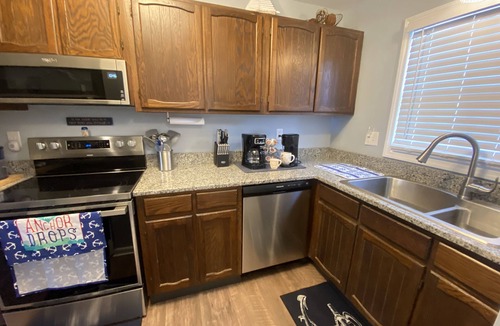 Lake Waccamaw House | Smooth Sailing-Lake Waccamaw-Stay 4 Nights and Get One Free!