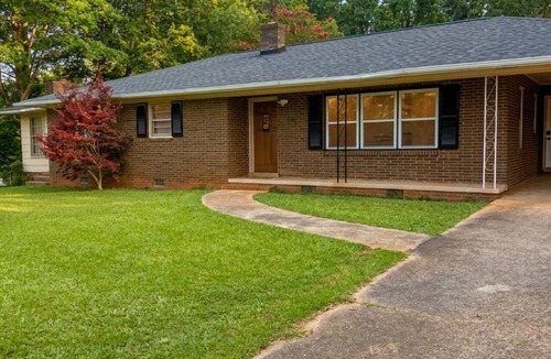 Gaffney House | Soothing 3-bedroom house with AC in charming Gaffney