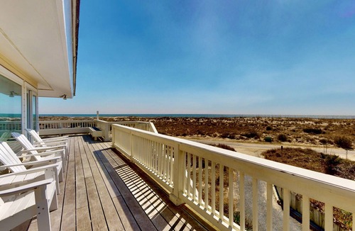 South Beach House | South Beach Oceanfront Home w/Stunning Views, Wraparound Deck, Tons of Natural Light, BHI Club
