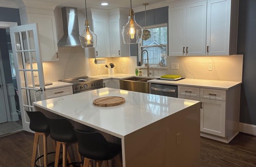 East Forest House | Spacious 3-bedroom house in charming Charlotte with bonus/game room