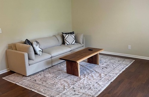 Moncks Corner House | Spacious 4 Bedroom Retreat Near Lake & Charleston