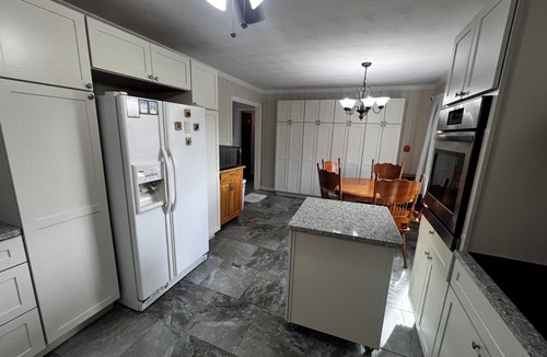 Bluff City House | Spacious 4-bedroom house in charming Bluff City
