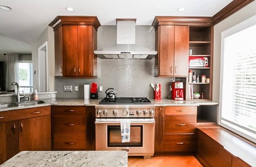 Croatan Beach House | Spacious 4BR Beach Home Sleeps 11 3-Min Walk to Croatan Beach-Parking for 4