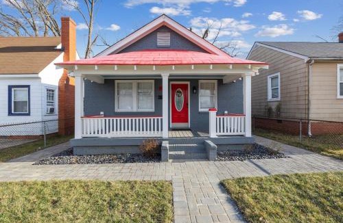 Manchester House | Spacious Bungalow Retreat Near Belle Isle RVA