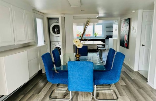 Pont-Viau Apartment | Spacious house ideal for families or groups!