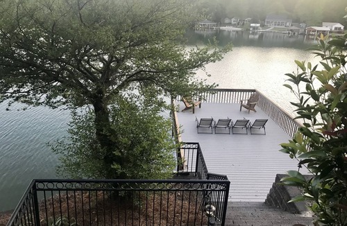 Tamassee House | Spacious Mountain Retreat with views of Cherokee Lake