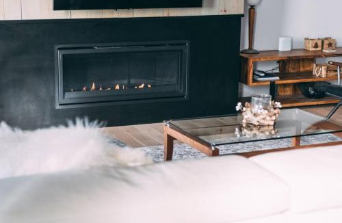 Mont-Tremblant House | Spacious Ski In Ski Out Penthouse - Horizon 2-306