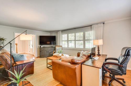 Taylors House | Spacious Taylors Home ~ 5 Mi to Dtwn Greenville!