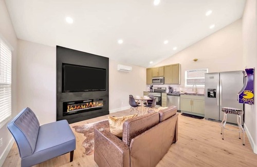 Bluff City House | * Spectacular */ HOTTUB