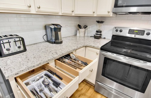 Windy Hill House | Spectacular 3 bedroom home located in beautiful North Beach Resort and Villa ,