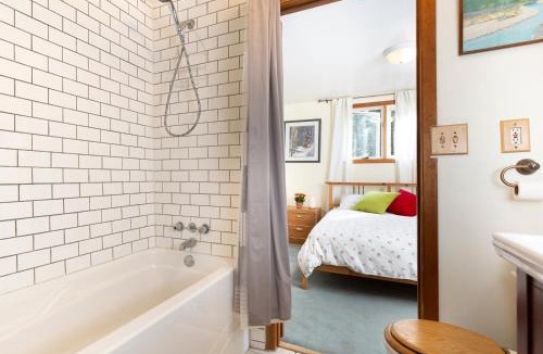 Sundre House | Stark Ranch Canada Main House