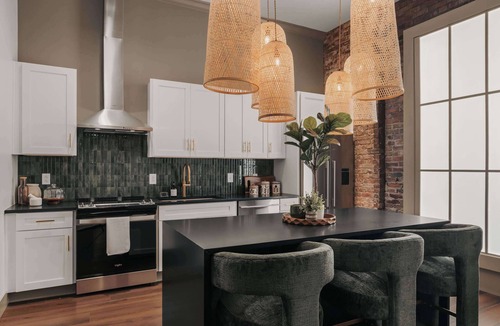 Arts District House | Starr Piano - Roxie and Carraway Suites - 8 Bedrooms